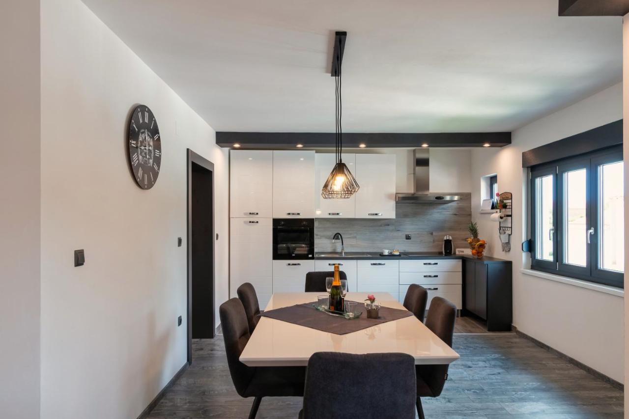 Apartman Gabrijela Muntić Extérieur photo